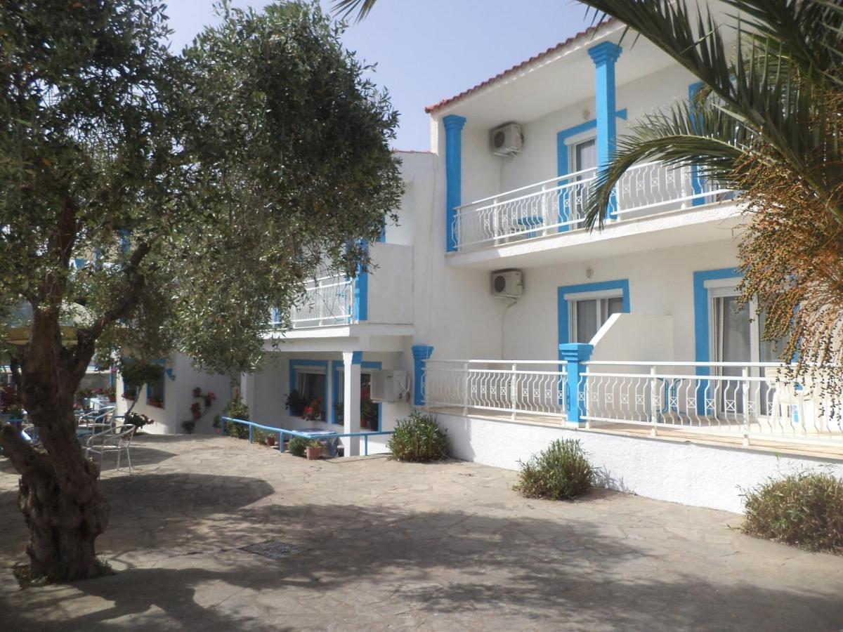 Euro Park Hotel Astris Exterior foto