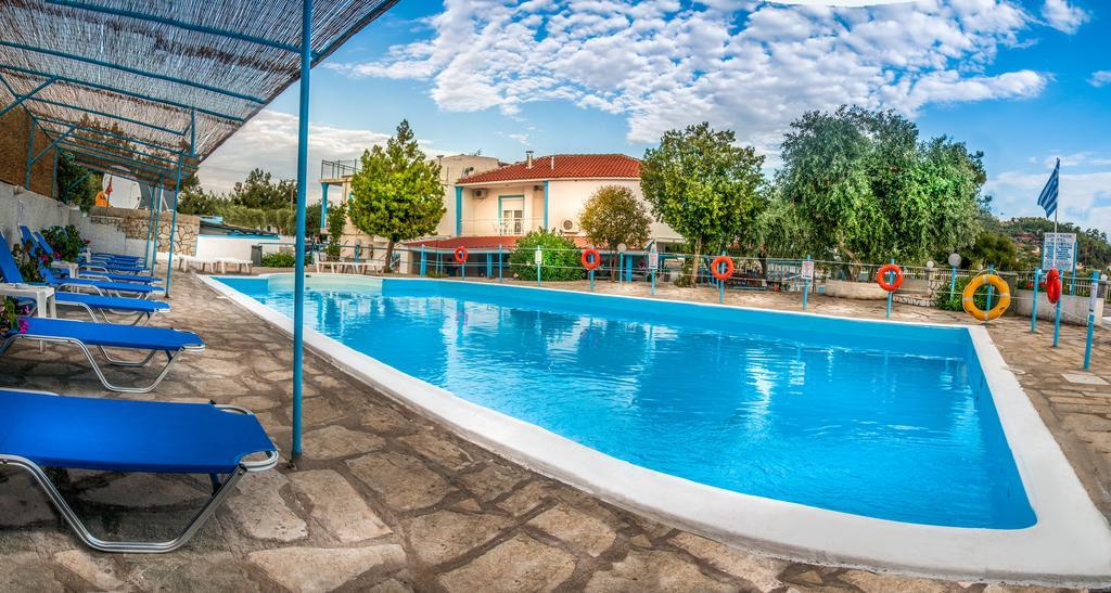 Euro Park Hotel Astris Exterior foto